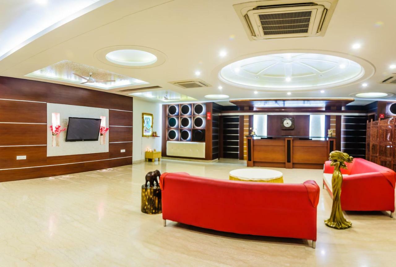 Hotel Yash Inn Mirzāpur Exterior foto